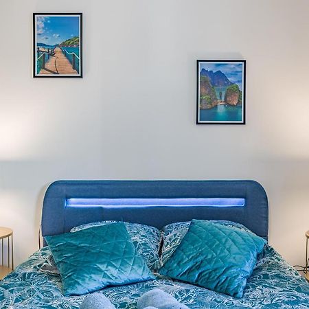 Le Cosy - Providence - Parking - Terrasse Apartment Troyes Bagian luar foto